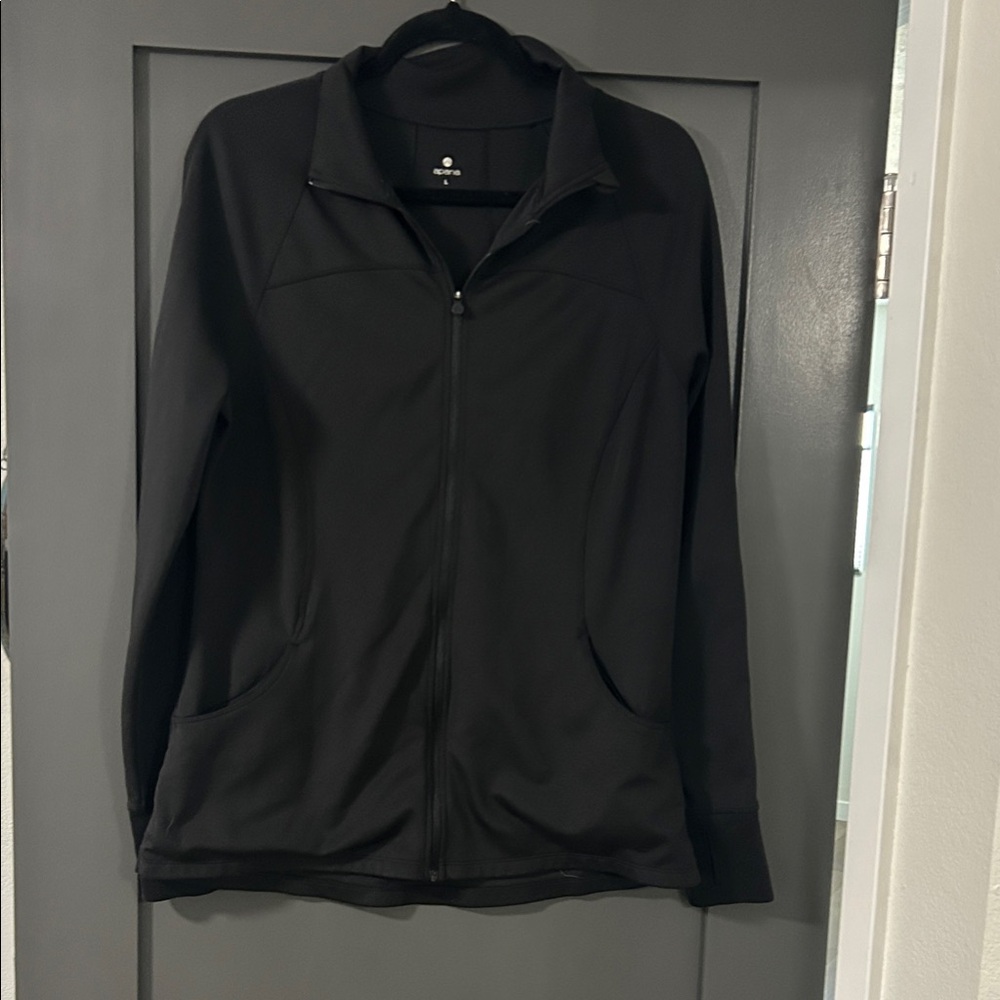 Apana Women's Black Full-Zip workout jacket